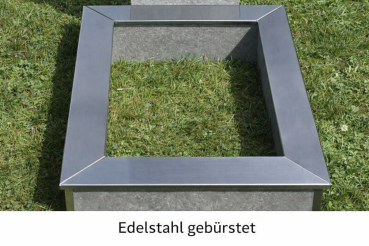 Urnengrab Kreuz